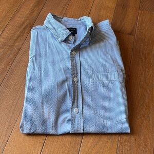 🌊J Crew Blue Seersucker🌊Short Sleeved Button Down